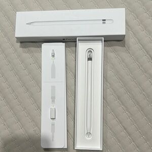 Apple Pencil - Sleek White Design